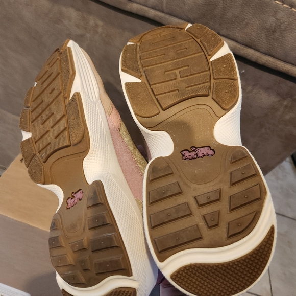 Coach Tech Runner Pink Beige Signature Lace Up Sneakers Size 10 - Picture 5 of 7